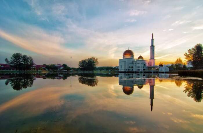 As20Salam20Mosque20at20sunrise20with20reflection20in20Puchong20Perdana20Malaysia2024154183jpg Wallpaper Carpets Distributors